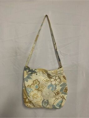 Loose Caboose Designs Canvas Shoulder Bag in Cream and Blue